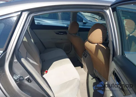 2013 Nissan Altima 2.5 Sv from USA, damaged, VIN 1N4AL3AP3DC103318